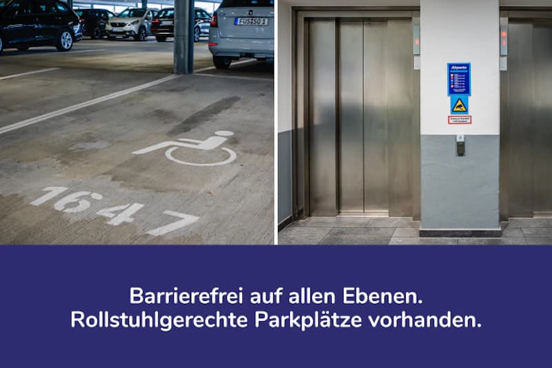 Markierter Rollstuhlparkplatz mit Nummer 1647 auf Betonboden, im Hintergrund geparkte Autos; rechts zwei geschlossene Aufzugstüren mit Hinweisschild.